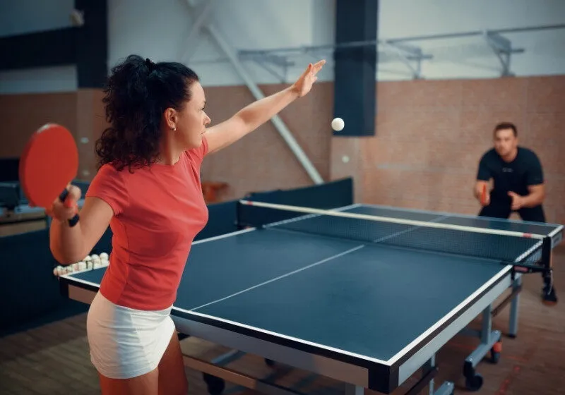 Rally chỉ chuỗi đánh qua lại liên tục giữa hai bên