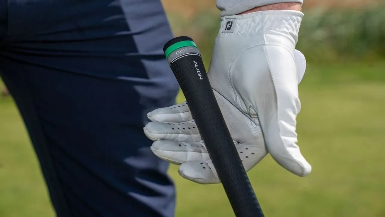 Cách cầm gậy golf đúng chuẩn cho người mới bắt đầu