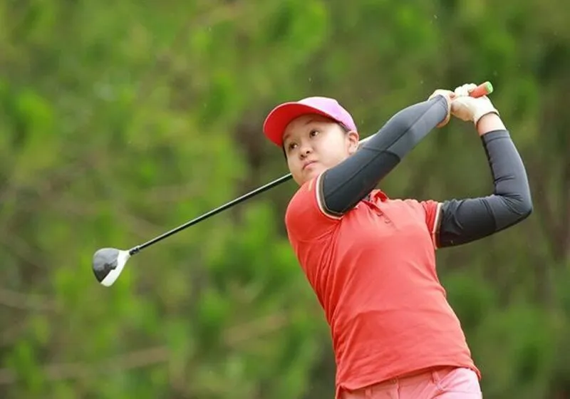 Nữ golfer Nhật Việt Hanako Kawasaki